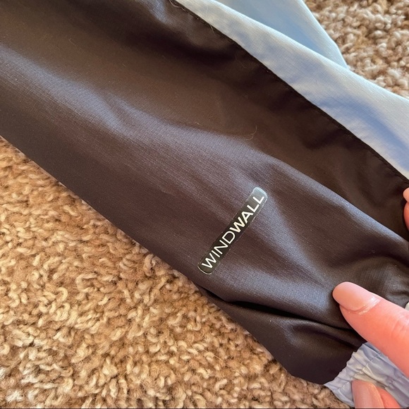 The North Face | Sheru Windbreaker Jacket | Light Blue & Black | Size Large - Picture 9 of 10